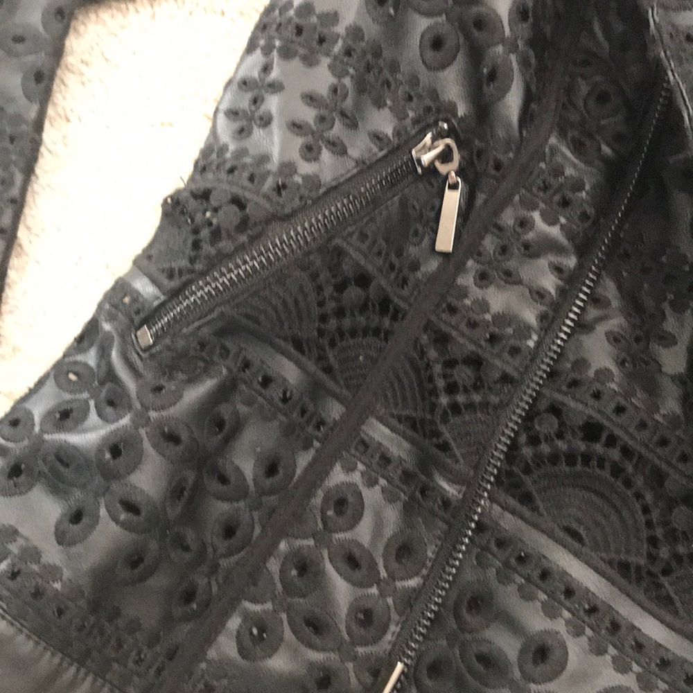 Leather jacket - Picture 5 of 6
